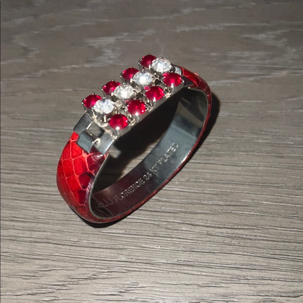 Vintage Elegant Red and Silver Women's Bracelet
